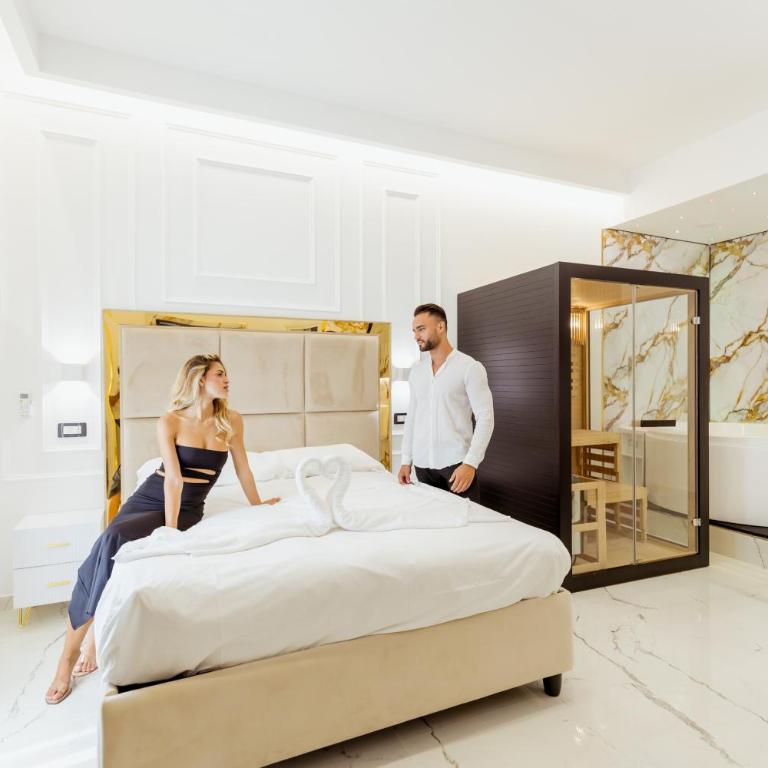 Dove Dormire a Napoli New Opening 2025 - Deluxe Double Room with Bath - 1