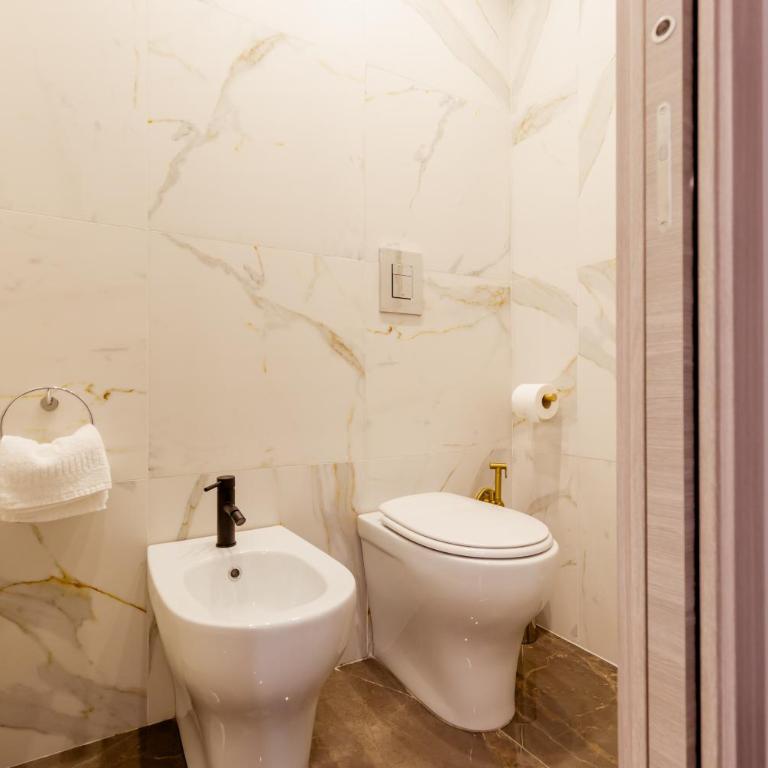 Dove Dormire a Napoli New Opening 2025 - King Room with Spa Bath - 18