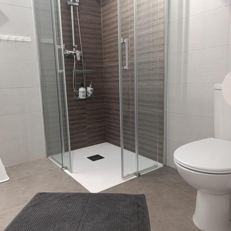 Gran Azul - Apartamento familiar a 5 minutos de la playa con una gran piscina - Three-Bedroom House - 34