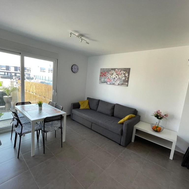 Gran Azul - Apartamento familiar a 5 minutos de la playa con una gran piscina - Three-Bedroom House - 37