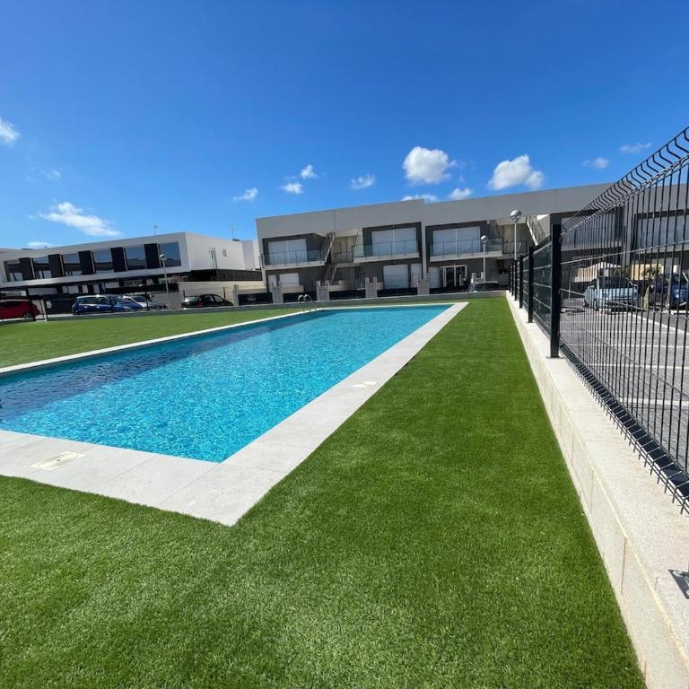 Gran Azul - Apartamento familiar a 5 minutos de la playa con una gran piscina - Three-Bedroom House - 49