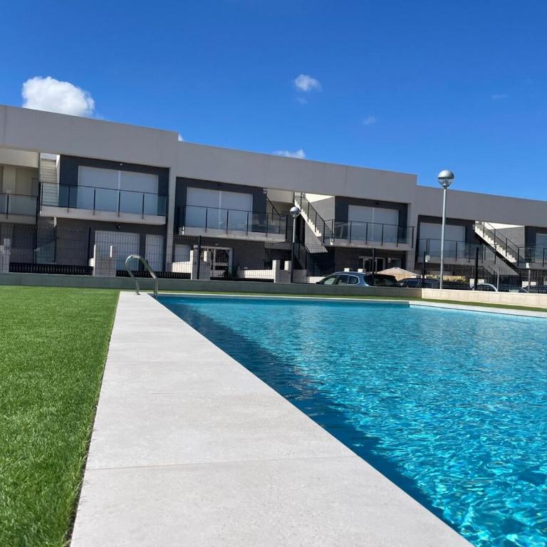 Gran Azul - Apartamento familiar a 5 minutos de la playa con una gran piscina - Three-Bedroom House - 51