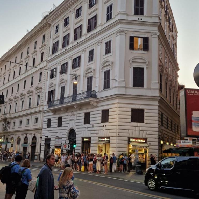 Luxury Apartment delle Fratte - Appartamento con 2 Camere da Letto - 2