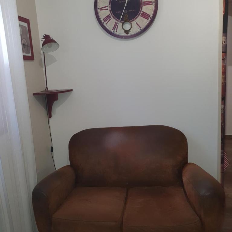 studio 2 chambres intramuros climatisé - Apartment mit 1 Schlafzimmer - 2