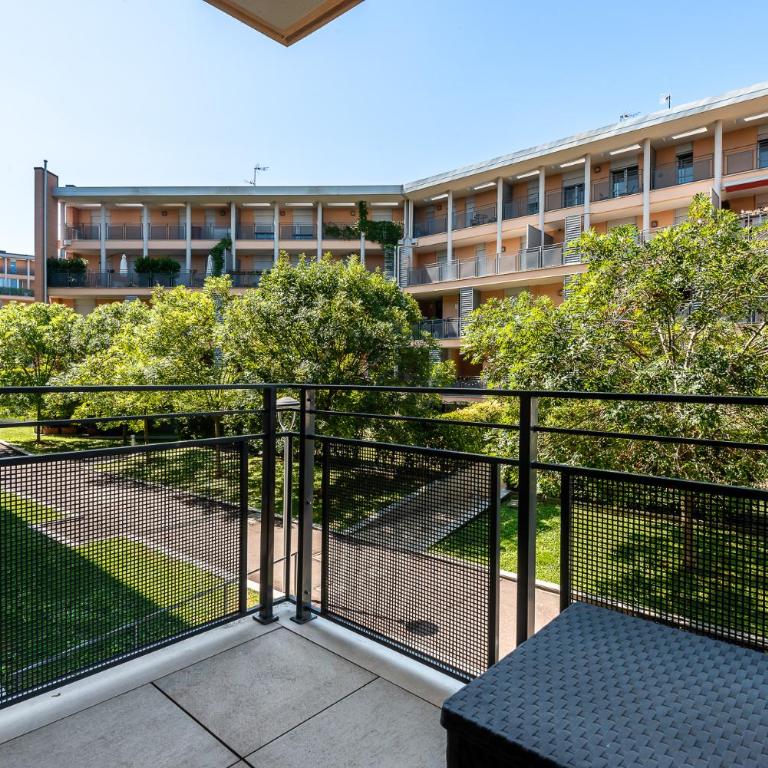 StayEasy Gargano - Stylish Apt with Private Yard - Appartamento Deluxe con 2 Camere da Letto e Vista Giardino - 25