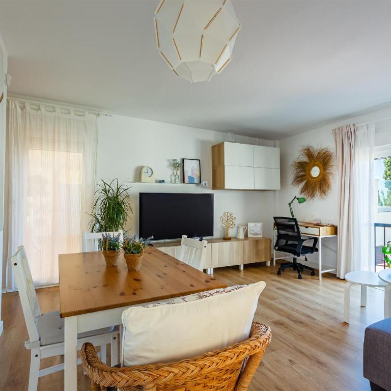 Casa Papaya - Terraza Panorámica con vistas al mar y montaña - Apartamento Superior de 2 dormitorios - 30