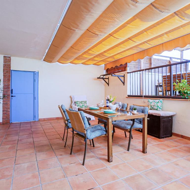 Casa Papaya - Terraza Panorámica con vistas al mar y montaña - Apartamento Superior de 2 dormitorios - 37
