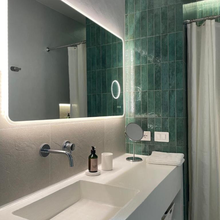 Dimora del Vico - Mediterranean Apartment & Suite - Superior Apartment - 17