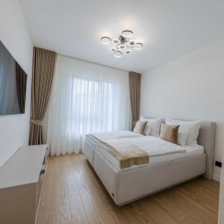 ZIGZAG Belgrade Waterfront - SIMFONIJA 2 - One-Bedroom Apartment with Balcony and Water View - 4