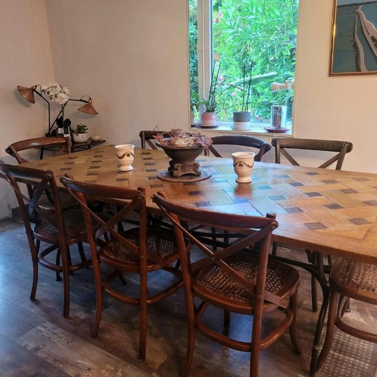Maison de vacances à l'Ayguade classée 3 étoiles, climatisée,3mn à pied plage et restos ,5mn aéroport, 10mn gare - Haus mit 4 Schlafzimmern - 11