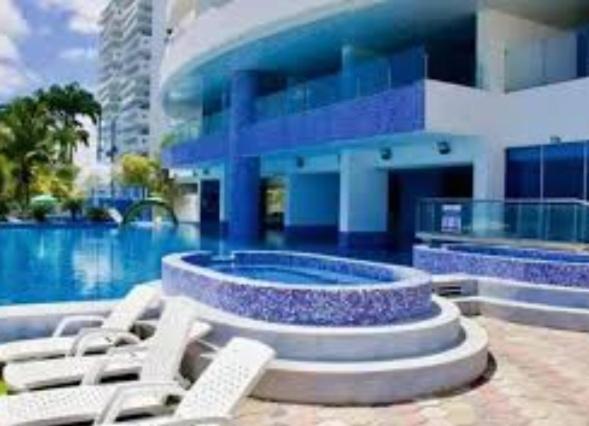 Grand Diamond Beach - Two-Bedroom Apartment - 8