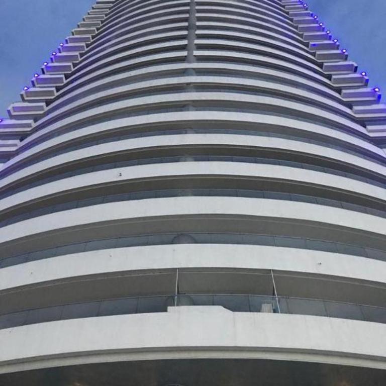 Grand Diamond Beach - Two-Bedroom Apartment - 7