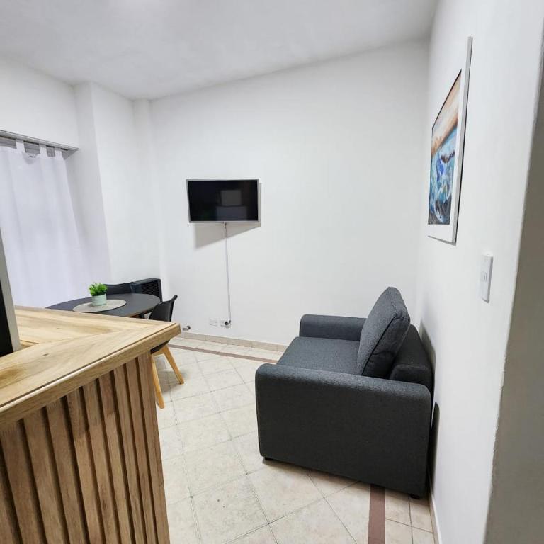 Dpto zona Güemes 2 amb con balcón - One-Bedroom Apartment - 3