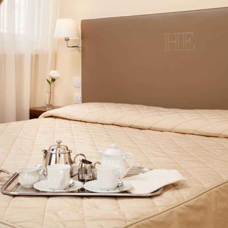 Hotel Executive - Camera Matrimoniale Classic - 8