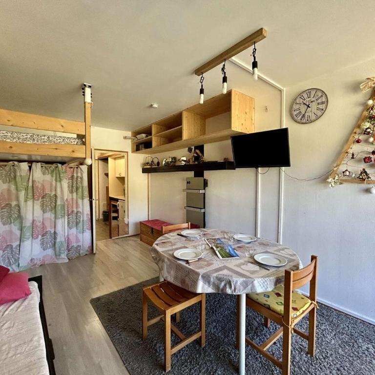 Studio 4 pers à SuperDevoluy avec wifi et terrasse - FR-1-525-297 - Appartement - 8
