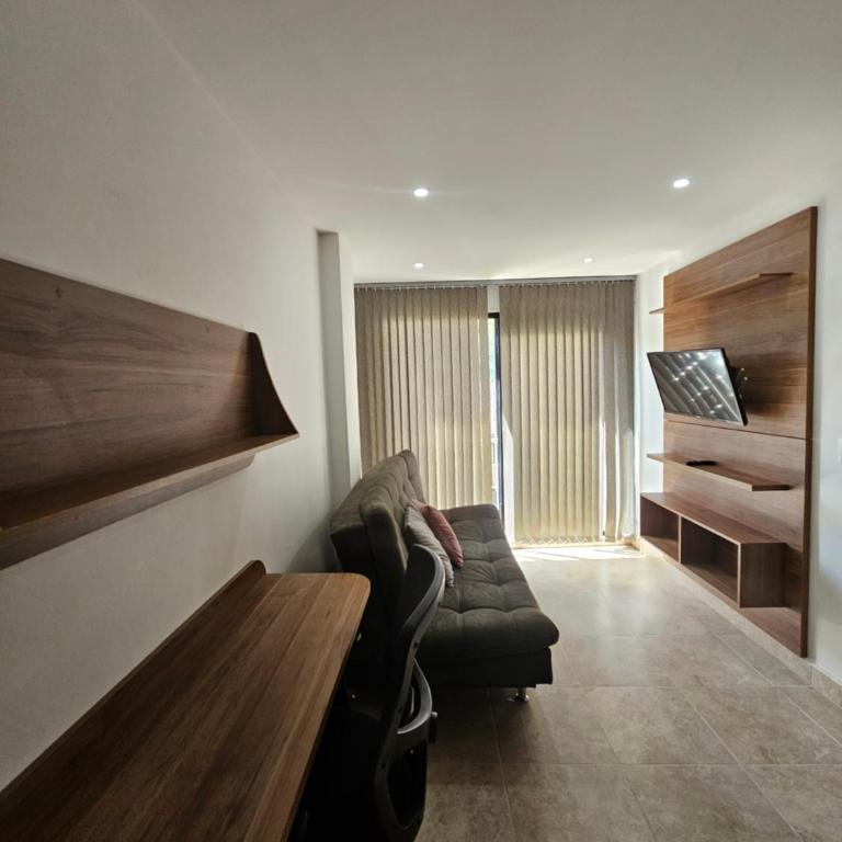 Moderno & Central, descubre medellin desde Laureles - One-Bedroom Apartment - 7