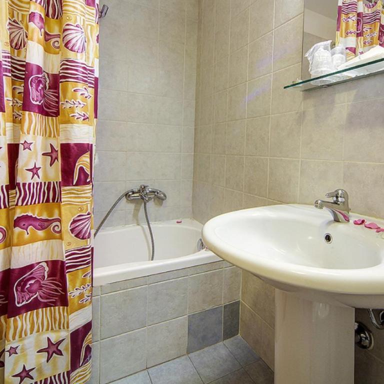 Residence Le Corniole - Appartamento con 1 Camera da Letto - 1
