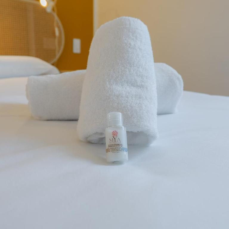 10 min to Malpensa Express, Air Conditioning - Three-Bedroom Apartment - 28