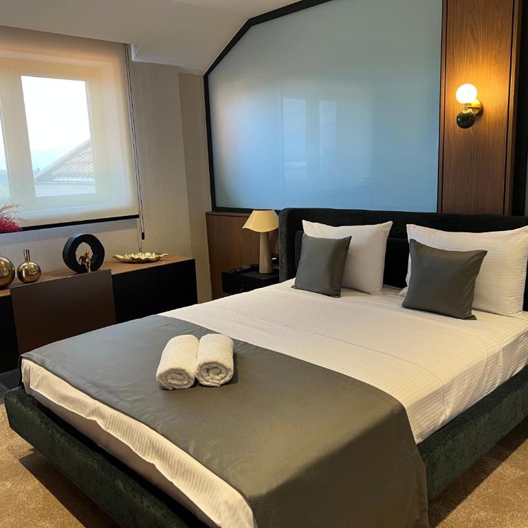 Hotel Aria - Deluxe Suite - 1