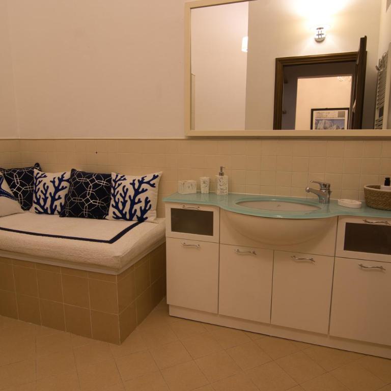 Michelangelo Escape Suite - Appartamento con 2 Camere da Letto - 19