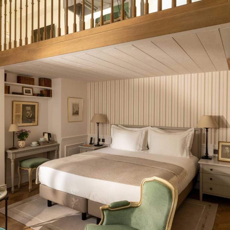 Hotel Du Quai Voltaire - Chambre Quadruple en Duplex - 1