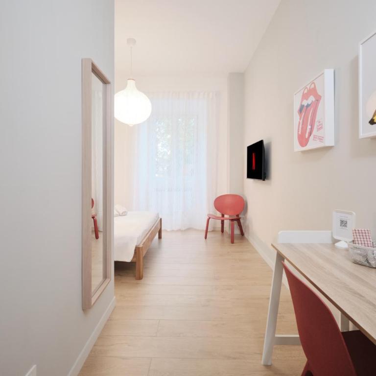 Pop Domus Guest House o Affittacamere - Camera Matrimoniale con Bagno Privato - 4
