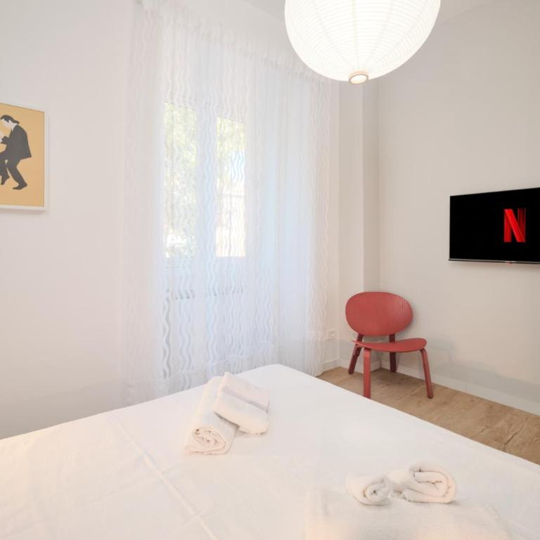 Pop Domus Guest House o Affittacamere - Camera Matrimoniale con Bagno Privato - 11
