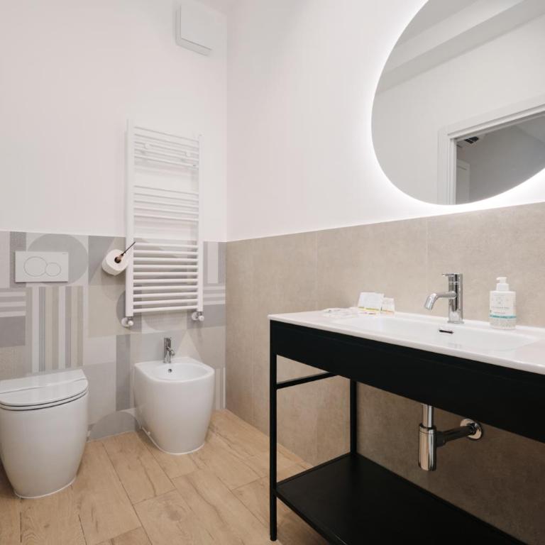 Pop Domus Guest House o Affittacamere - Camera Matrimoniale con Bagno Privato - 11