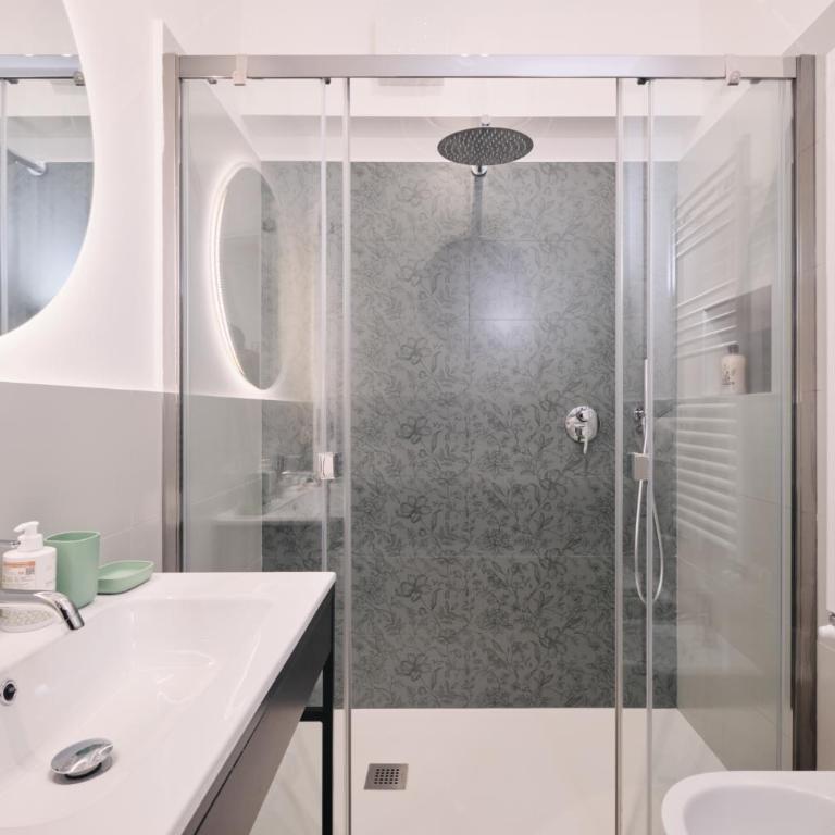 Pop Domus Guest House o Affittacamere - Camera Matrimoniale con Bagno Privato - 20