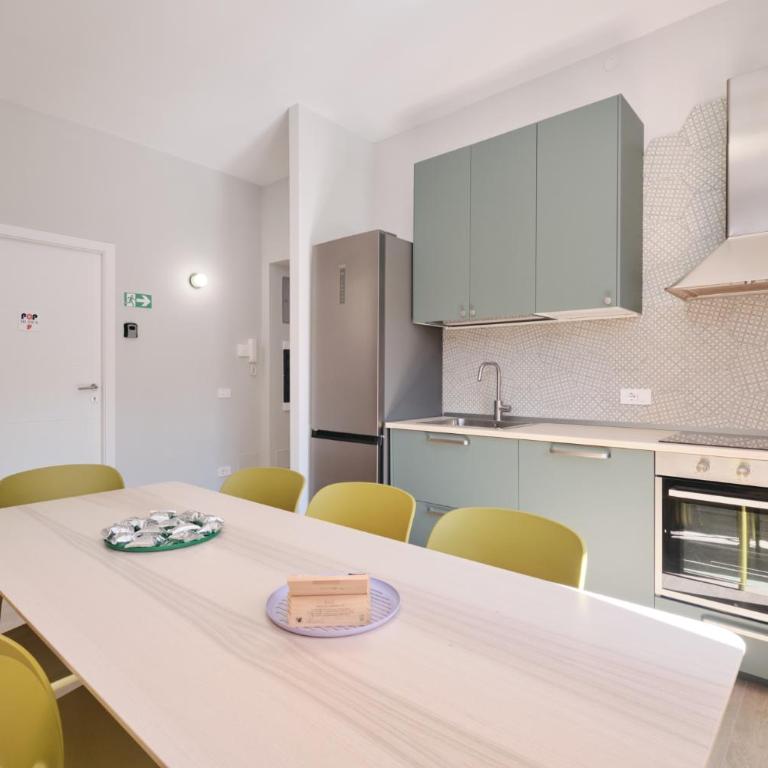 Pop Domus Guest House o Affittacamere - Camera Matrimoniale con Bagno Privato - 27