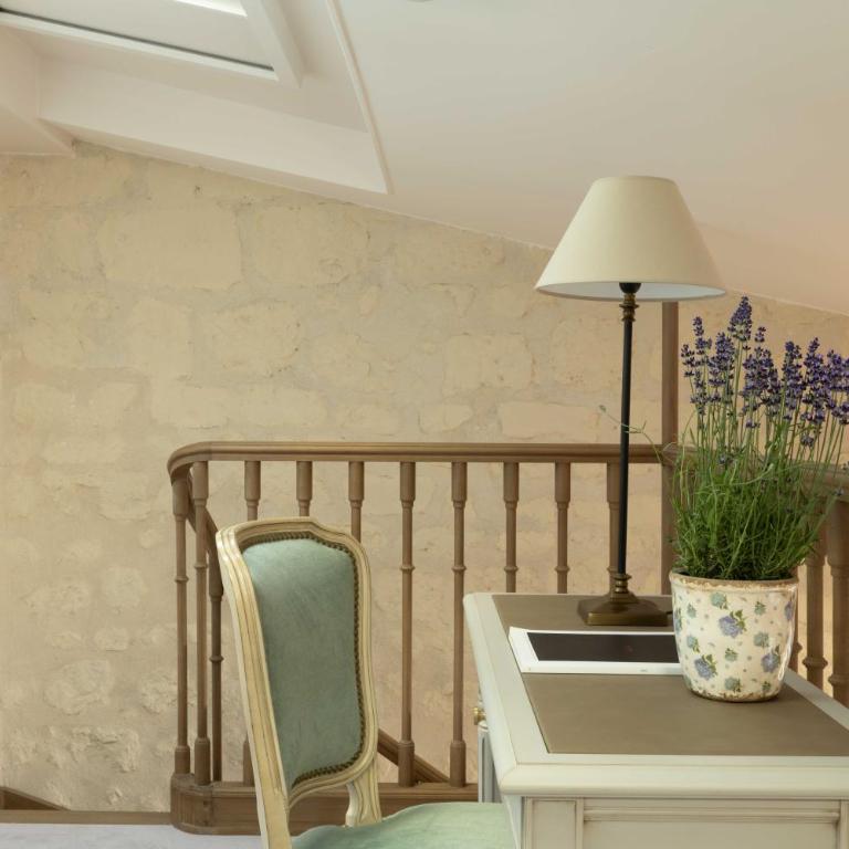 Hotel Du Quai Voltaire - Chambre Quadruple en Duplex - 5