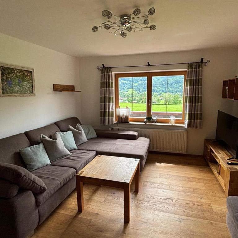 Gästehaus Binderlehen - Apartment mit 1 Schlafzimmer, Balkon und Bergblick - 1