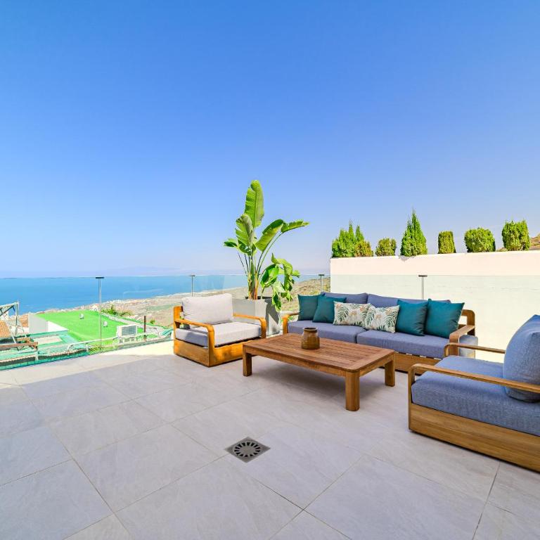 Casa Roque del Mar Private Villa with Heated Saltwater Pool, Jacuzzi & Ocean Views - Villa - 13