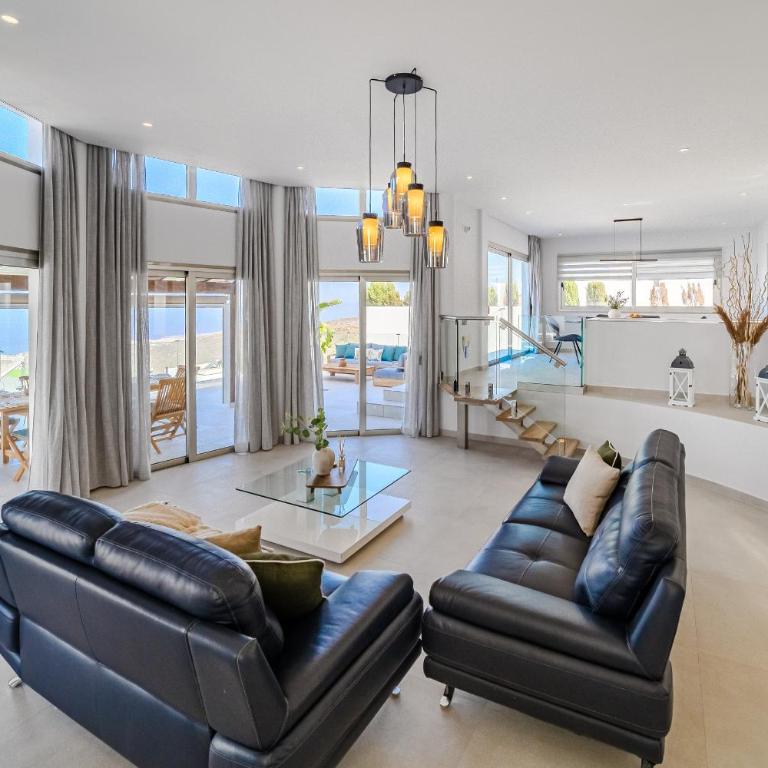 Casa Roque del Mar Private Villa with Heated Saltwater Pool, Jacuzzi & Ocean Views - Villa - 14