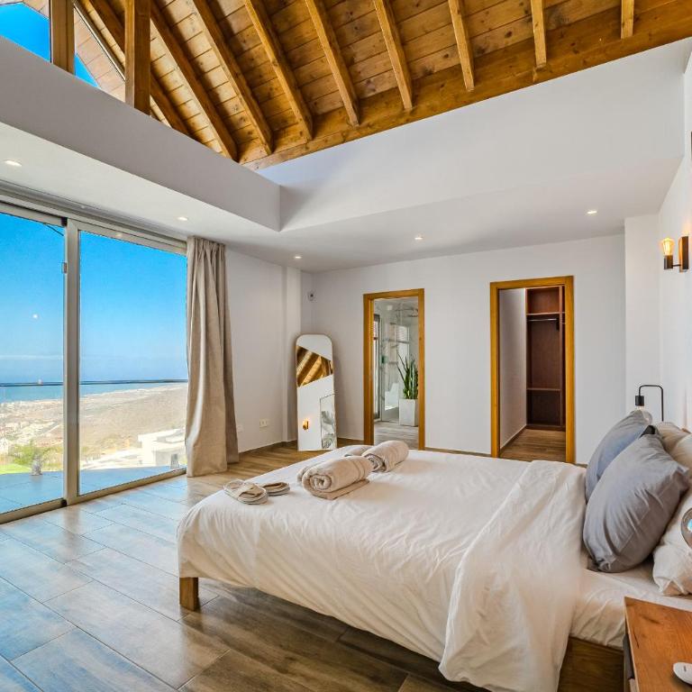 Casa Roque del Mar Private Villa with Heated Saltwater Pool, Jacuzzi & Ocean Views - Villa - 31