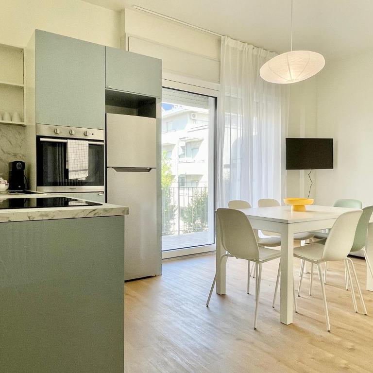 Nel cuore di Riccione ad un passo dal Mare - Apartment - 24
