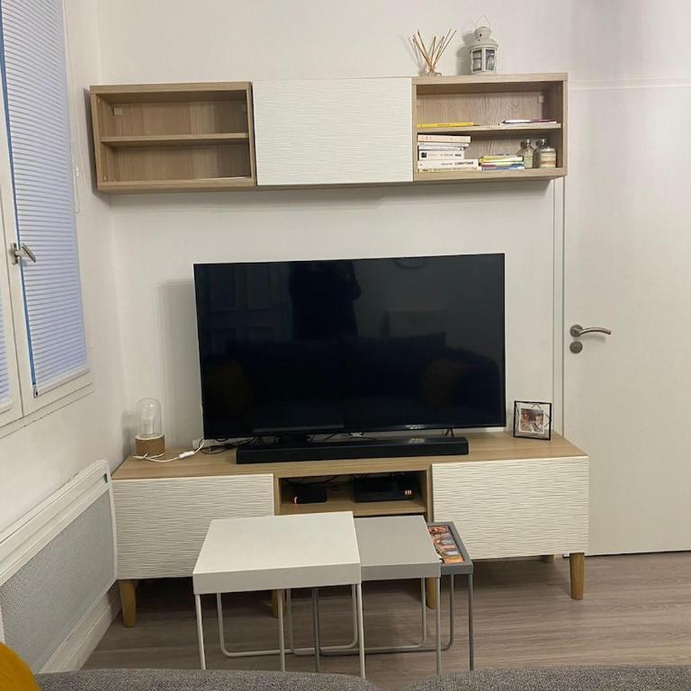 Appartement plein centre à 50m de la plage - Apartment mit 1 Schlafzimmer - 7