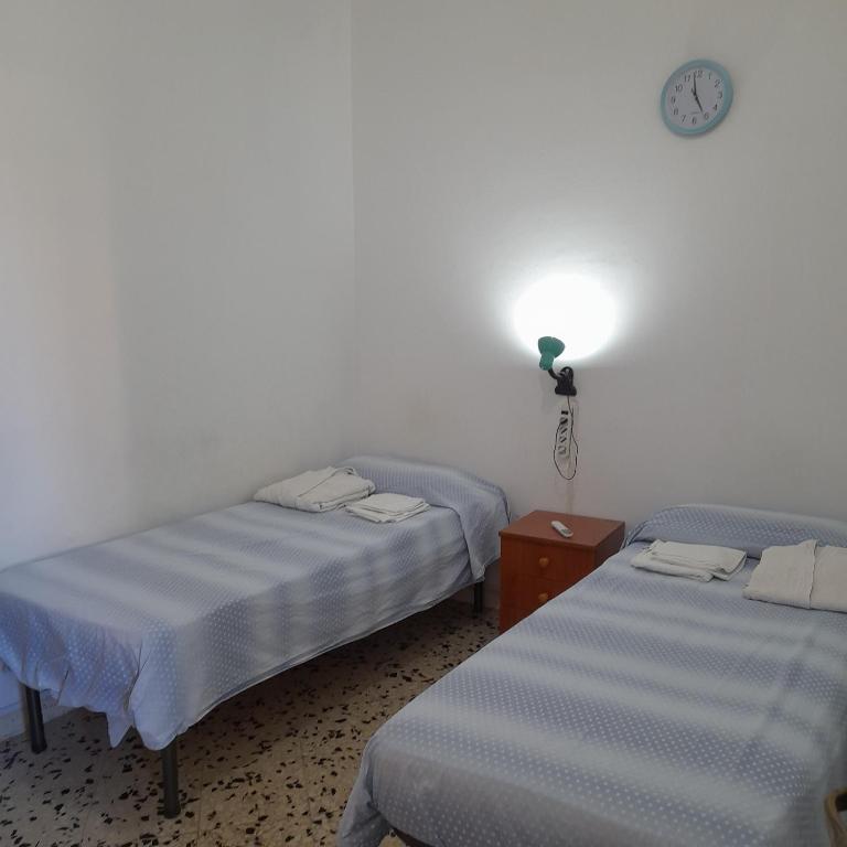 Desire'- Le Caprice - Triple Room with Private Bathroom - 1