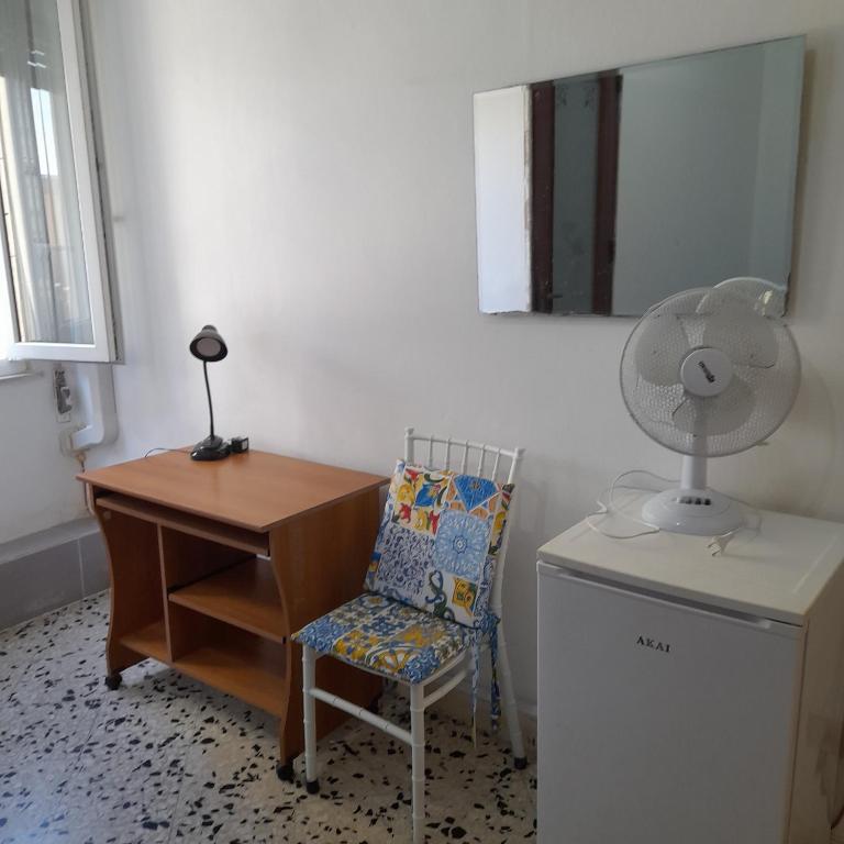 Desire'- Le Caprice - Triple Room with Private Bathroom - 4