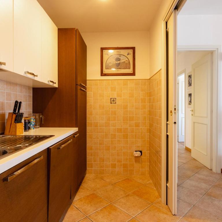 Lucherini 12 - Grande Appartamento Centro - Appartamento con 2 Camere da Letto e Terrazza - 9