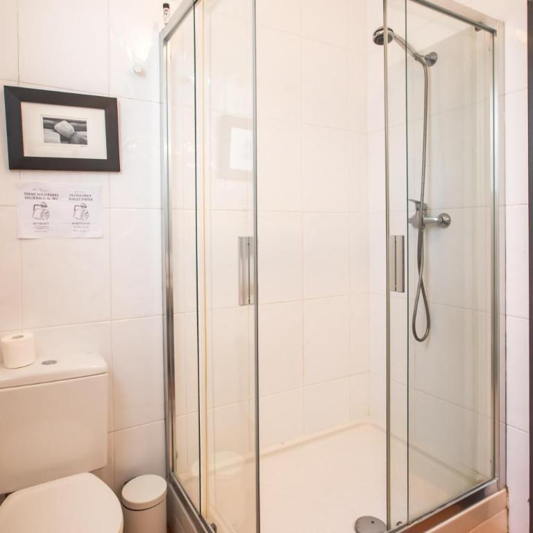 A3IND1123- Atico near Sagrada Familia - Two-Bedroom Apartment with Terrace - 4