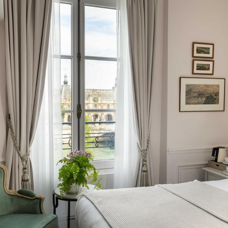 Hotel Du Quai Voltaire - Chambre Double ou Lits Jumeaux Supérieure avec Vue sur Ville - 2