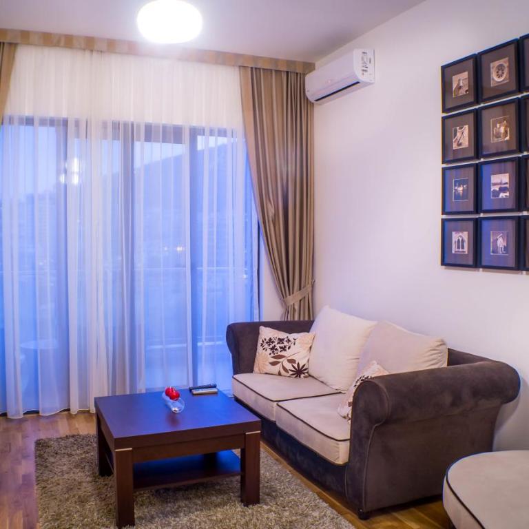 Luxury Budva Center Apartments - Deluxe Apartment - 8