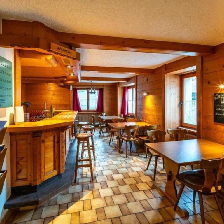 Swiss Alps Coliving Community Stay for Remote Workers - Doppelzimmer - 2