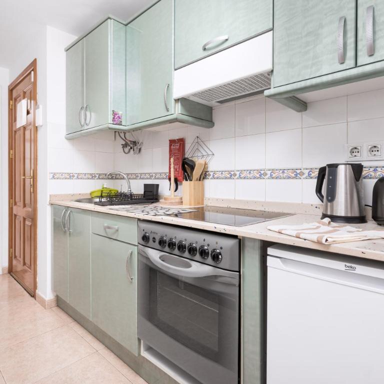 Home2Book Breezy Palm View Duplex with Pool - Apartamento de 2 dormitorios - 14