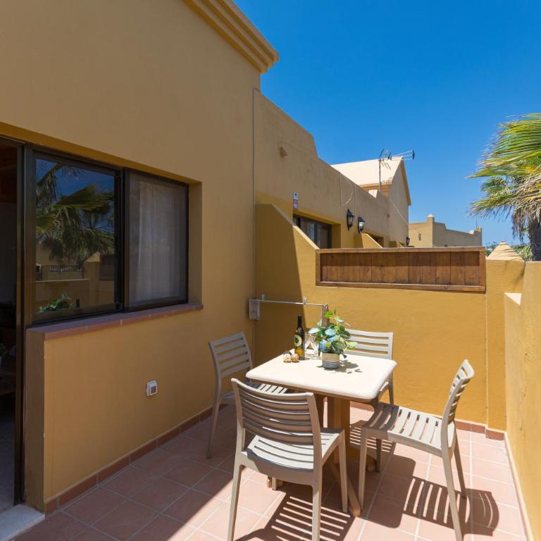 Home2Book Breezy Palm View Duplex with Pool - Apartamento de 2 dormitorios - 21