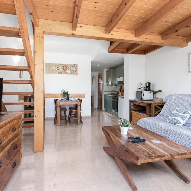 Home2Book Breezy Palm View Duplex with Pool - Apartamento de 2 dormitorios - 11