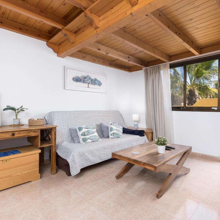 Home2Book Breezy Palm View Duplex with Pool - Apartamento de 2 dormitorios - 6