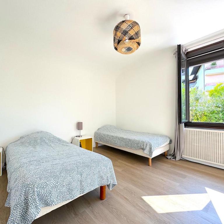 Appartement 3 chambres vue sur Annecy dans maison avec climatisation - Appartement 3 Chambres avec Vue sur la Montagne - 8