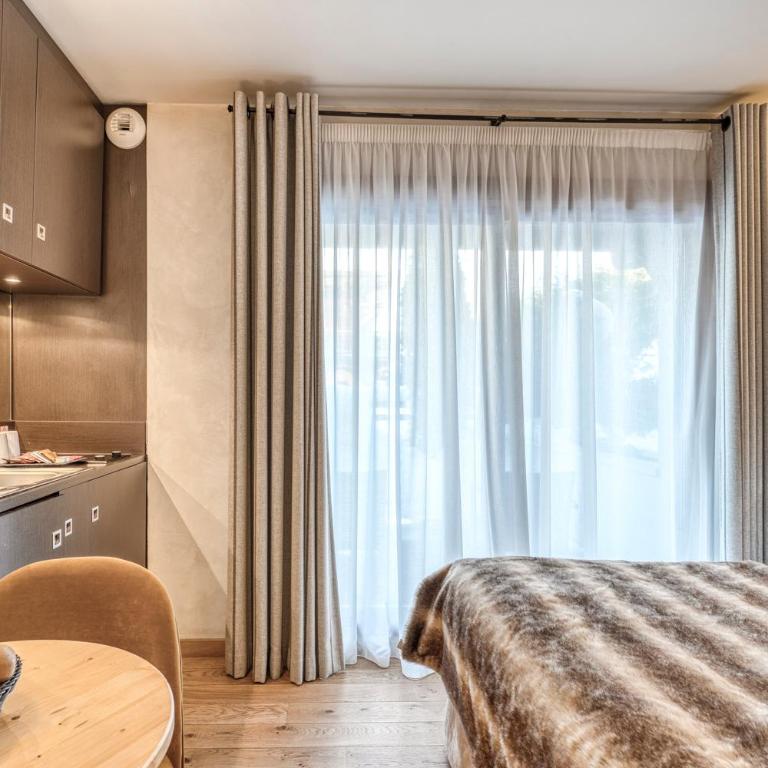Les Loges Blanches Megève - Chambre Double avec Terrasse - 3